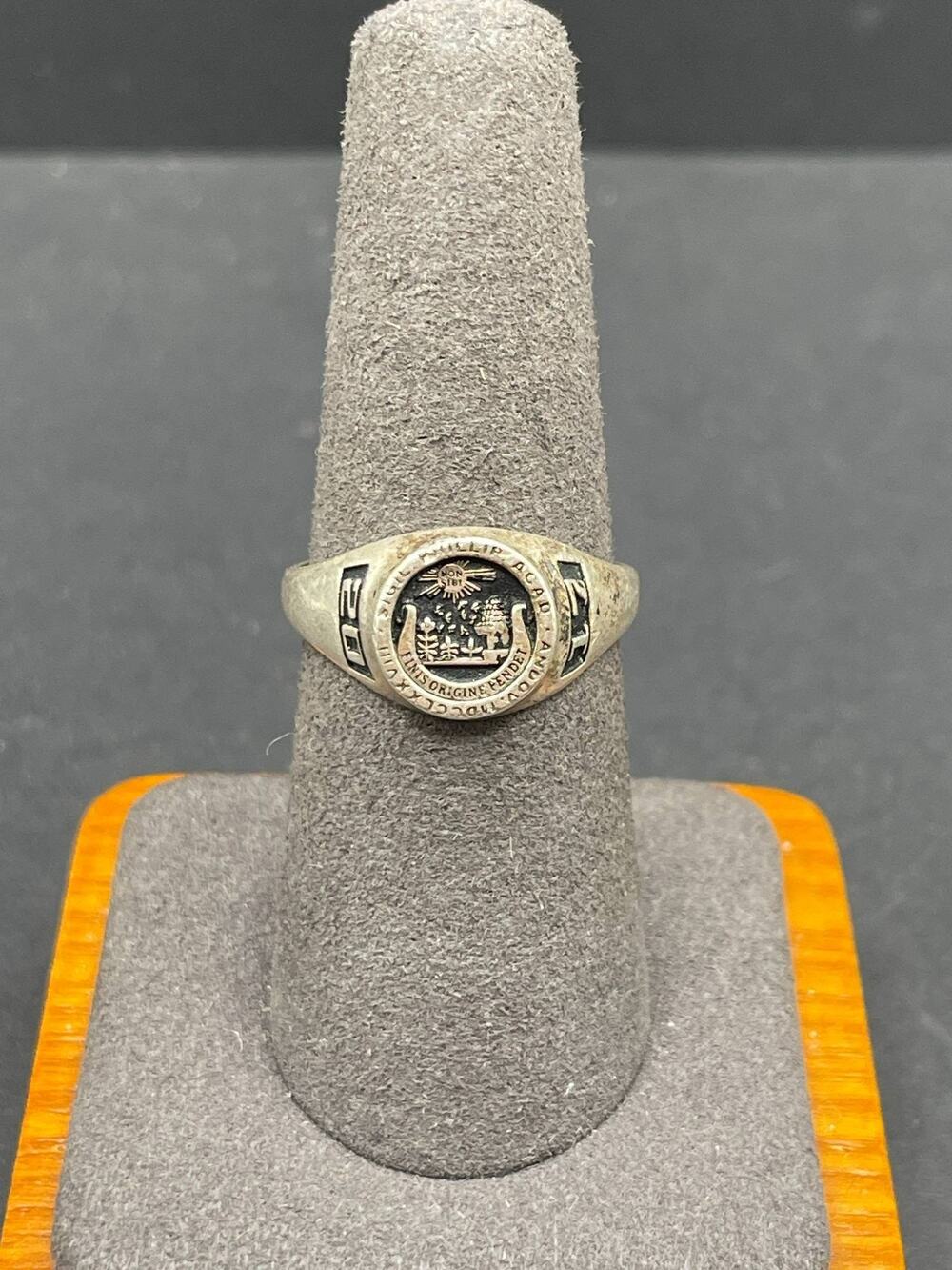 Phillips Academy Andover Sterling Silver 925 Class Ring Size 7.75 Year 2017